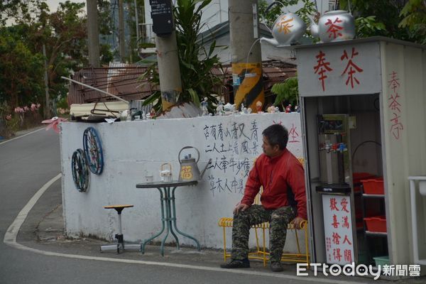 ▲「奉茶亭」提供外出民眾解渴不便。（圖／記者楊漢聲翻攝）