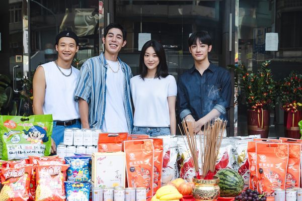 ▲《有病才會喜歡你》由（左起）黃冠智、詹懷雲、江齊與劉修甫演出。（圖／紅杉娛樂提供）