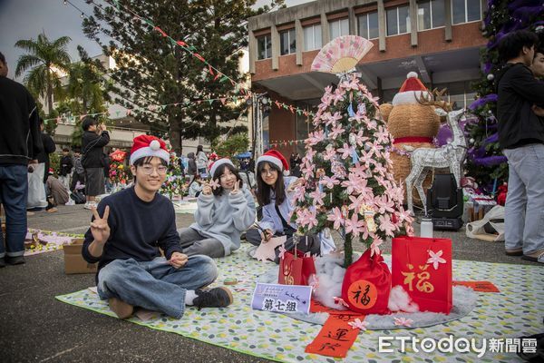 ▲嘉南藥理大學一年一度的傳統聖誕點燈儀式於日前晚間盛大舉行，「LOVE IN 嘉藥 歡慶聖誕節」活動。（圖／記者林東良翻攝，下同）