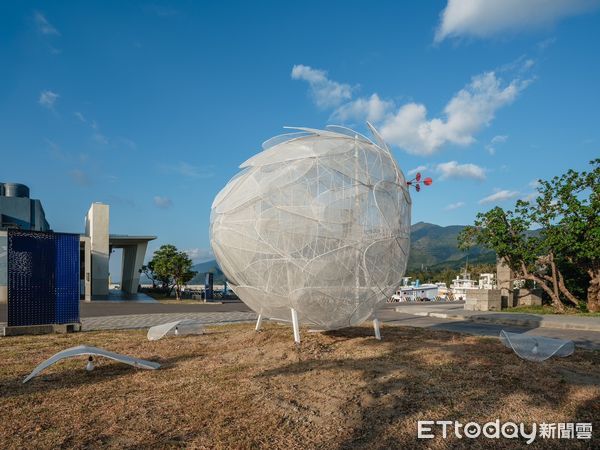 ▲2024屏東落山風藝術季打造五大展區，看海美術館沉浸式體驗「海湧之境」。（圖／記者陳弘修翻攝）