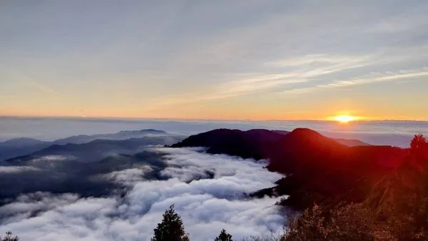 ▲▼太平山日出美景。（圖／林業及自然保育署宜蘭分署提供）