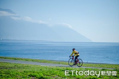 首架綠色航班！「香花直航」推零碳旅遊　碳排抵銷可拿證書