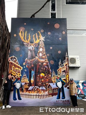 ▲隨著聖誕節腳步逼近，藍晒圖文創園區，今年以「奇幻雪景，沉浸式聖誕體驗」為主題，為大家打造了一個充滿魔力的夢幻世界。（圖／記者林東良翻攝，下同）