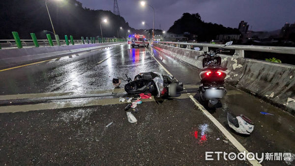 ▲▼      汐止4機車撞成一團，騎士全數送醫       。（圖／記者張君豪翻攝）