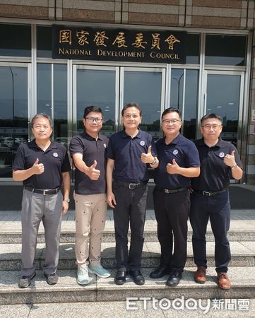 ▲「國家永續發展獎」，崑山科技大學經過三階段評選，獲頒「教育類」入選獎，為全國科技大學唯二獲獎學校。（圖／記者林東良翻攝，下同）