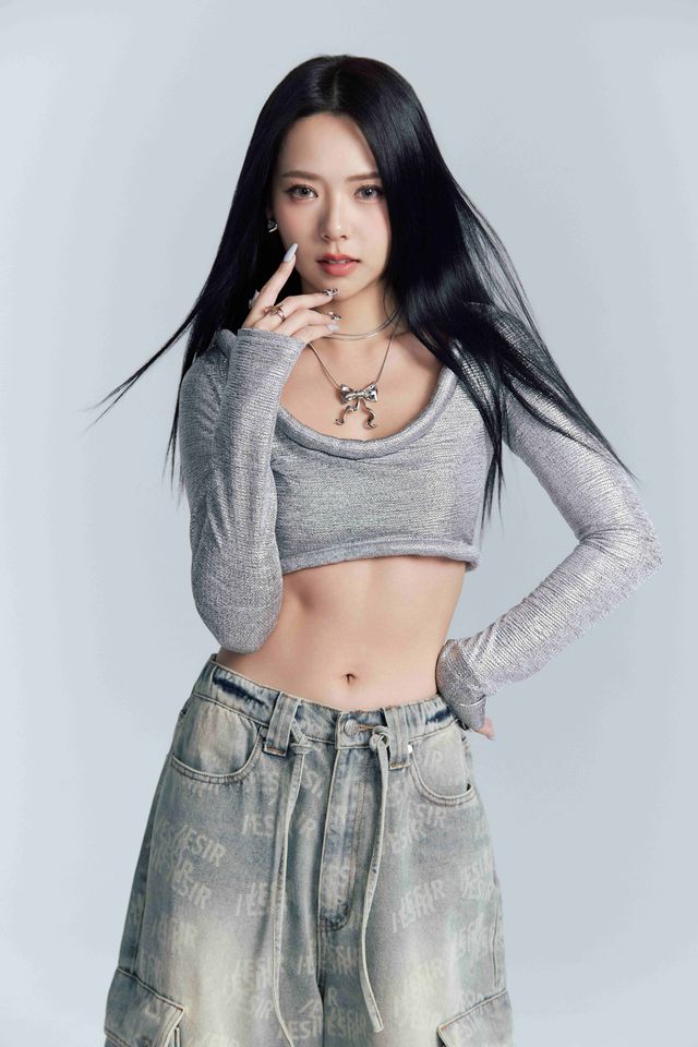 ▲▼曾薀帆簽入新東家。（圖／品緁娛樂提供）