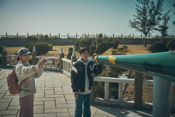 ▲《不如海邊吹吹風》由陳柏霖、郭雪芙主演。（圖／大川大立提供）