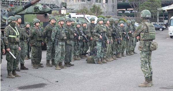 搜尋教召「被釣魚」！　他驚恐：都市傳說成真了