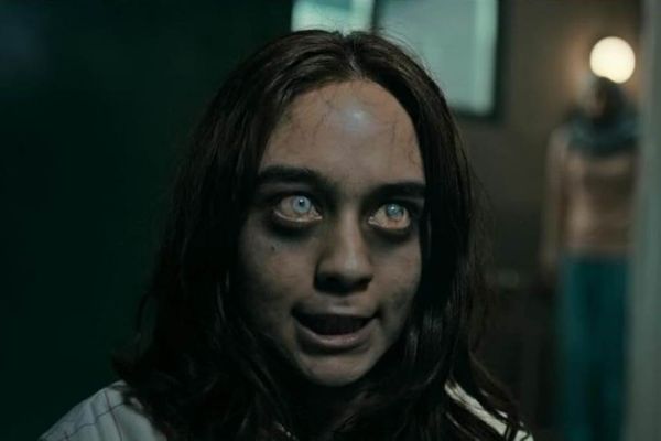 ▲《鬼診所》神祕女鬼撞臉天后蔡依林。（圖／車庫提供）