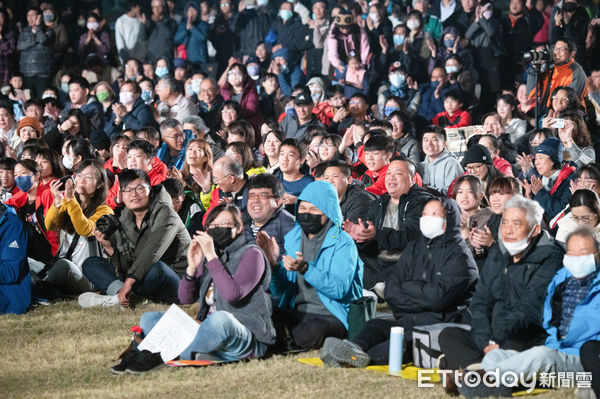 ▲▼    嘉義市國際管樂節票房保證靜岡大學吹奏樂團第13度返嘉狂歡、擠爆文化公園   。（圖／嘉義市政府提供）