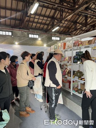 ▲▼高山茶都盛會開展，270度全景投影打造沉浸式茶文化體驗 。（圖／嘉義縣政府提供）