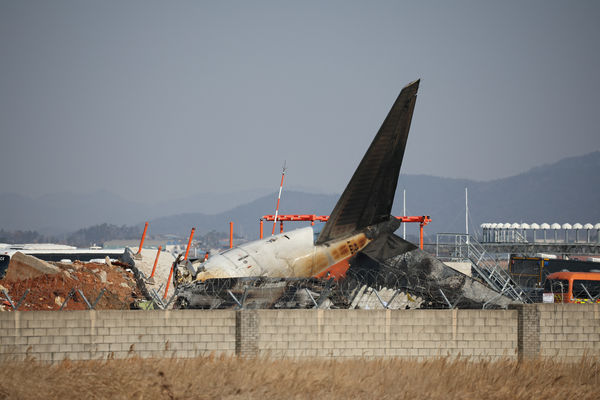 ▲▼濟州航空失事179死、2空服員獲救，為南韓境內最嚴重空難。（圖／路透）