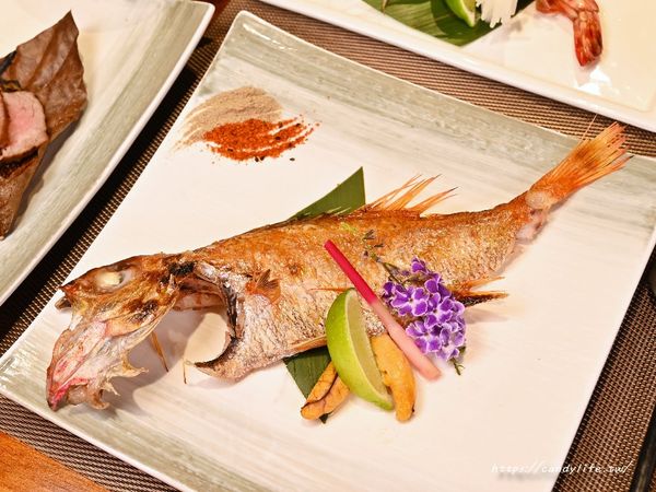 ▲▼隱身在台中巷弄中的神秘無菜單料理。（圖／部落客糖糖`s 享食生活提供）