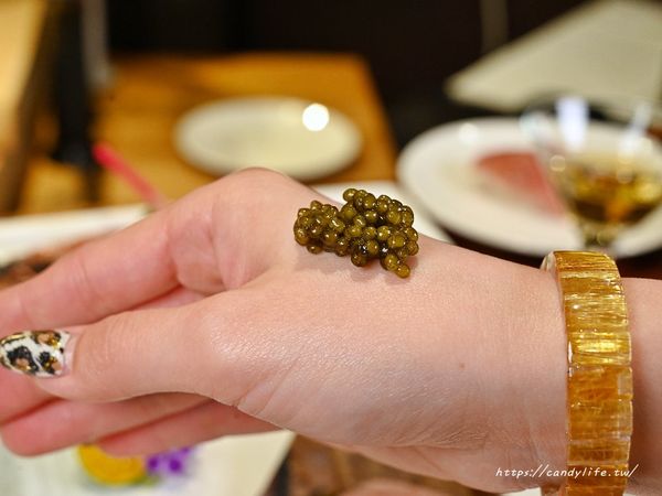 ▲▼隱身在台中巷弄中的神秘無菜單料理。（圖／部落客糖糖`s 享食生活提供）