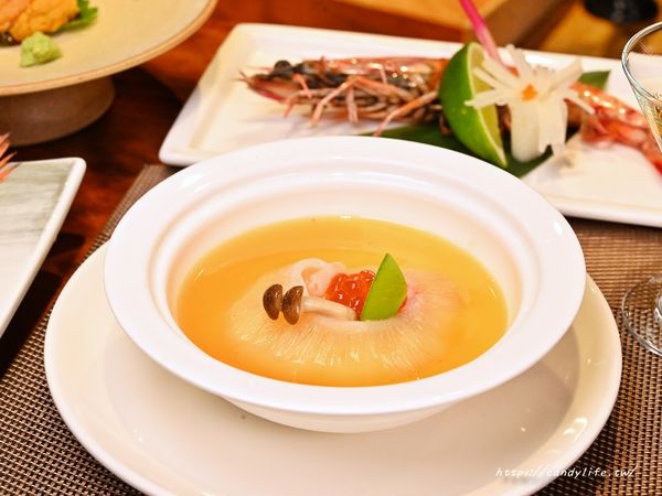 ▲▼隱身在台中巷弄中的神秘無菜單料理。（圖／部落客糖糖`s 享食生活提供）