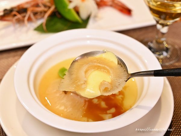 ▲▼隱身在台中巷弄中的神秘無菜單料理。（圖／部落客糖糖`s 享食生活提供）