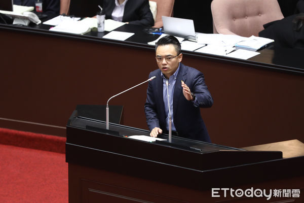▲立委洪孟楷發言。（圖／記者林敬旻攝）