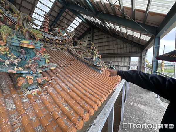 ▲雲林縣四湖鄉章寶宮曾邀請國內已故彩繪巨匠陳壽彝彩繪，獲公告為縣定古蹟。（圖／記者王悉宇翻攝）