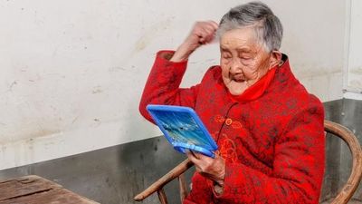 四川124歲阿婆慶生！笑稱：閻王爺都把我忘了