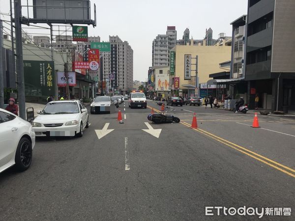 ▲▼    台中2機車碰撞         。（圖／記者鄧木卿翻攝）