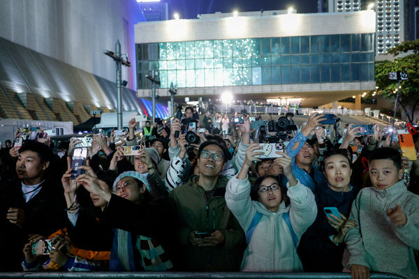 ▲▼香港維多利亞港跨年煙火。（圖／路透社）