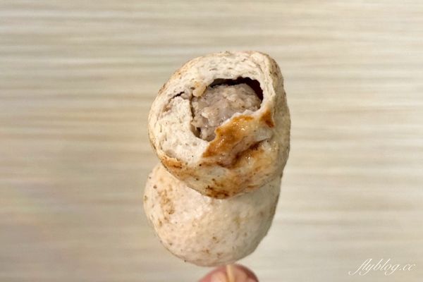 ▲▼清水這家40年烤物天堂！爆漿貢丸、鮑魚、斑甲到沙朗牛全都有。（圖／飛天璇的口袋提供）