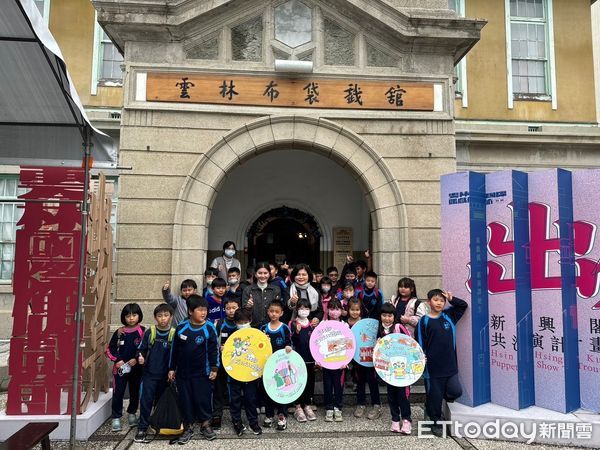 ▲今日是布袋戲國寶黃海岱大師125歲冥誕，藉由舉辦布袋戲日紀念活動，緬懷其傳藝精神，也勉勵後輩藝師能保持尊師敬業的傳統。（圖／記者王悉宇翻攝）