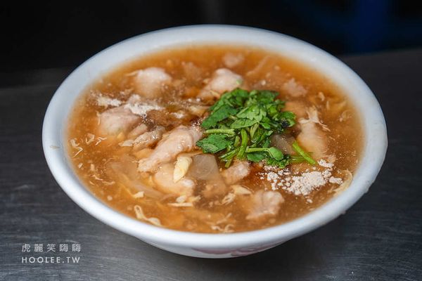 ▲▼鳳山70年無名老店！招牌肝連肉豬血湯清爽甘醇，必點肉羹和米粉炒。（圖／部落客虎麗提供）