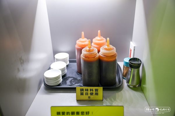 ▲▼凌晨營業台中肉蛋吐司創始店，強調只使用台灣新鮮溫體豬肉。（圖／部落客陳小可提供）