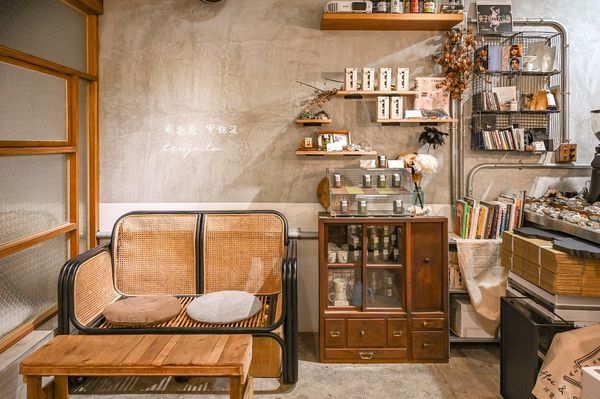 ▲▼自烘咖啡自製抹醬專賣店！台北老屋咖啡廳菜單推薦必點四種茶吐司。（圖／部落客周花花提供）