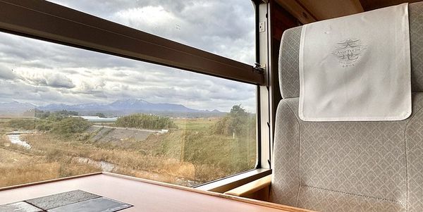 ▲▼搭乘日本天地號開啟山陰假期！觀光列車上吃美食、抽籤超有趣。（圖／小虎食夢網提供）