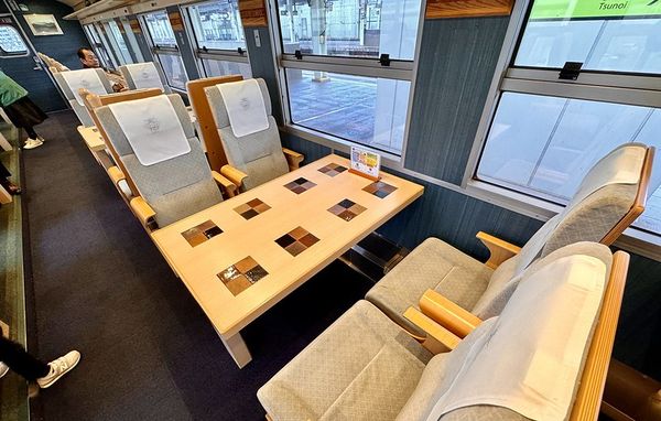 ▲▼搭乘日本天地號開啟山陰假期！觀光列車上吃美食、抽籤超有趣。（圖／小虎食夢網提供）