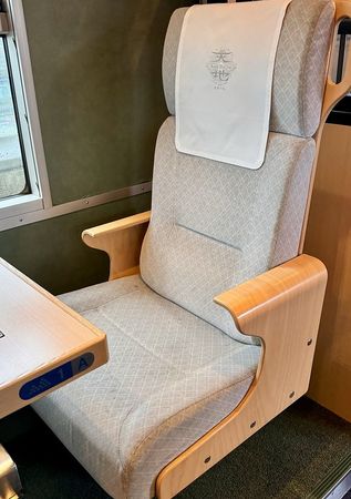 ▲▼搭乘日本天地號開啟山陰假期！觀光列車上吃美食、抽籤超有趣。（圖／小虎食夢網提供）