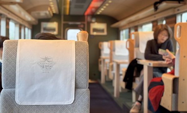 ▲▼搭乘日本天地號開啟山陰假期！觀光列車上吃美食、抽籤超有趣。（圖／小虎食夢網提供）