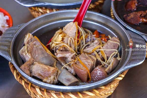▲▼萬得富爸爸肉骨茶王中王。（圖／部落客陳小可的吃喝玩樂授權提供）