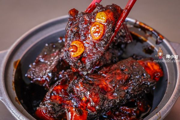 ▲▼萬得富爸爸肉骨茶王中王。（圖／部落客陳小可的吃喝玩樂授權提供）