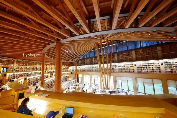 ▲▼日本秋田｜國際教養大學中嶋紀念圖書館。（圖／飛天璇授權提供）