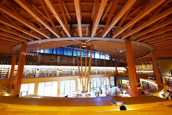 ▲▼日本秋田｜國際教養大學中嶋紀念圖書館。（圖／飛天璇授權提供）