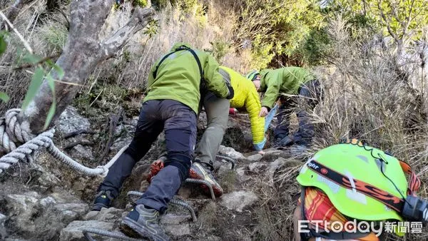 ▲北大武山登山步道0-2K間仍有多處坍塌           。（圖／記者陳崑福翻攝）