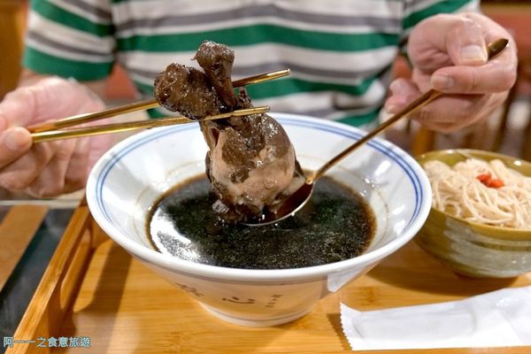 ▲▼府城百年中藥行化身養生美食餐廳！米其林必比登推薦台南藥膳湯。（圖／阿一一之食意旅遊授權提供）