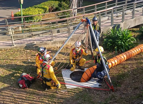 ▲桃園雨水下水道人孔創新，道路安全與搜救效率再提升 