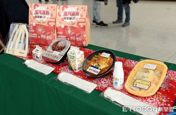 ▲揪感心！苗栗首推寒暑假低收入戶學生午餐券數位化，造福4500辛苦學生、免被貼標籤尷尬。（圖／苗栗縣政府提供）