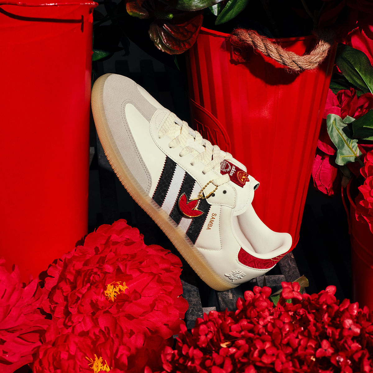 ▲▼  盤點蛇年限定鞋 。（圖／品牌提供）