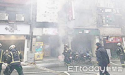 快訊／中壢六和商圈夾娃娃店大火　43名勇消灌救...5人驚險逃生