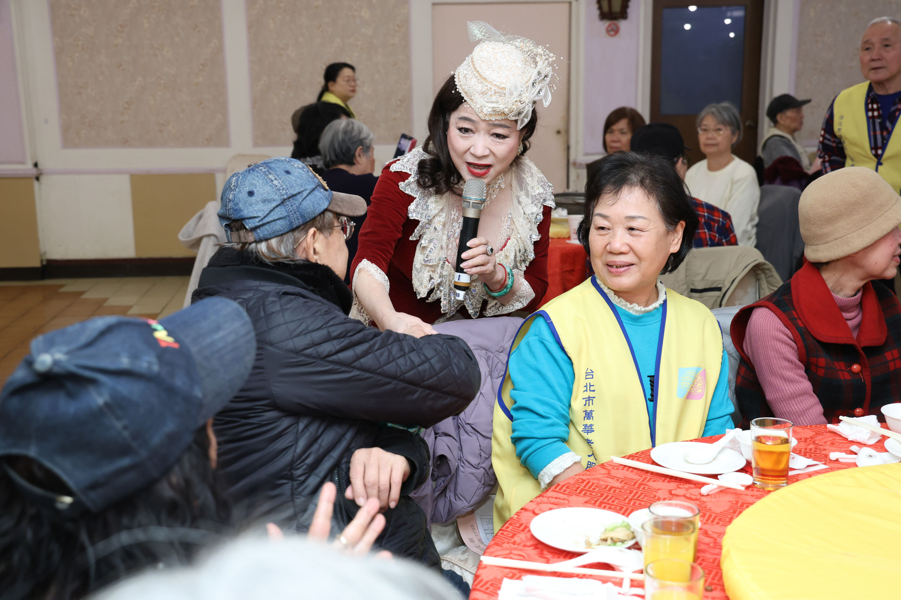 ▲▼   天主教失智老人基金會╳東森慈善基金會 114 年獨居長者《春節圍爐關懷送暖》。（圖／記者黃克翔攝）