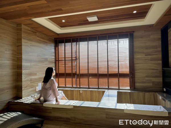 ▲苗栗享沐時光度假飯店,泡湯,溫泉,夕陽。（圖／記者彭懷玉攝）