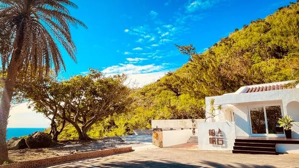 ▲▼墾丁最新船帆石No.1000咖啡廳。（圖／墾丁福容大飯店提供）