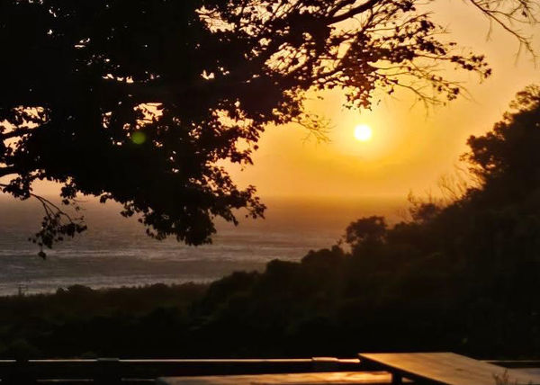 ▲▼墾丁最新船帆石No.1000咖啡廳。（圖／墾丁福容大飯店提供）