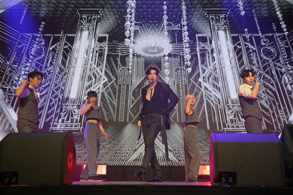 ▲▼粉絲追星翹課「請假理由用完了」　VIXX Leo霸氣：你的權益就來看我。（圖／ONINN ASIA提供）