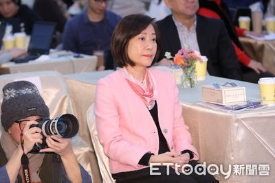 川普擬對台晶片課100％關稅　經部次長江文若11日赴美溝通